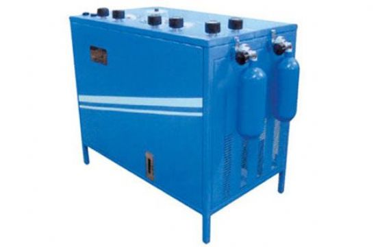 點擊查看詳細信息<br>標題：AE102A氧氣充填泵 閱讀次數：2120