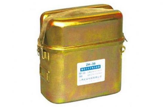 點擊查看詳細信息<br>標題：隔絕式化學氧自救器 閱讀次數：2010